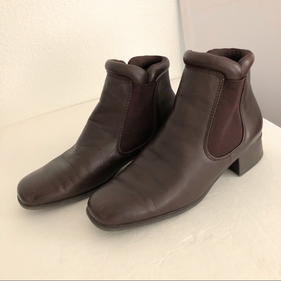 Sz 8M Brown Ankle Boots - Picture 2 of 6